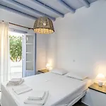 Dom wakacyjny Agrelia Seafront Residences Agios Romanos