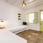 Agrelia Seafront Residences Dom wakacyjny