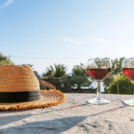 Agrelia Seafront Residences *