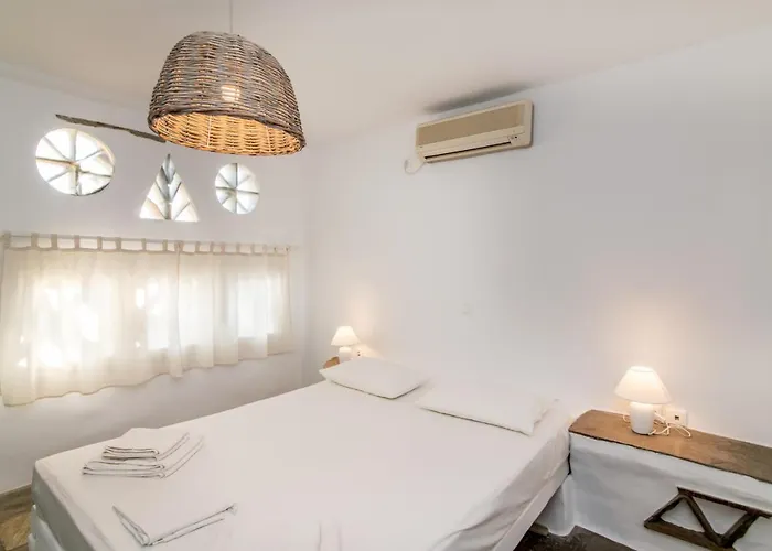 Agrelia Seafront Residences 別荘 Agios Romanos