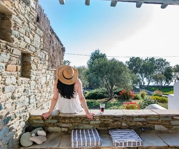 別荘 Agrelia Seafront Residences Agios Romanos