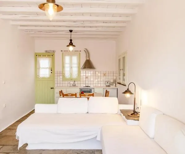 Agrelia Seafront Residences 別荘 *